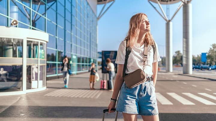 budget travel free activities in cities