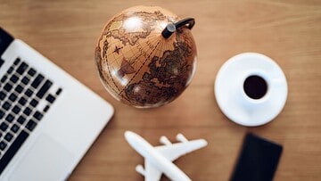 12 Smart Travel Secrets Frequent Flyers Keep to Themselves - We Travel