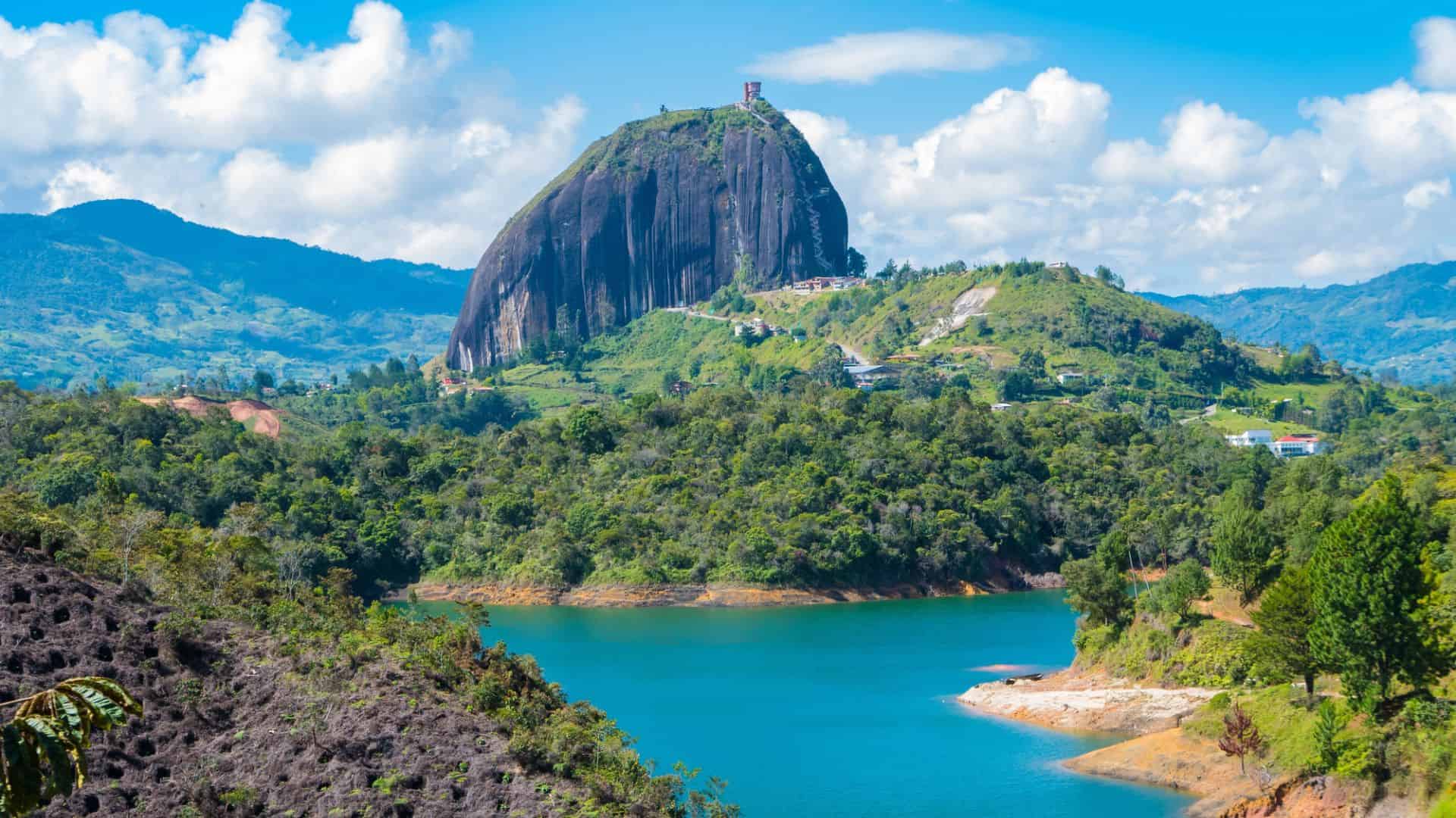 13 Places In Colombia That'll Make You Want To Book A Flight Now